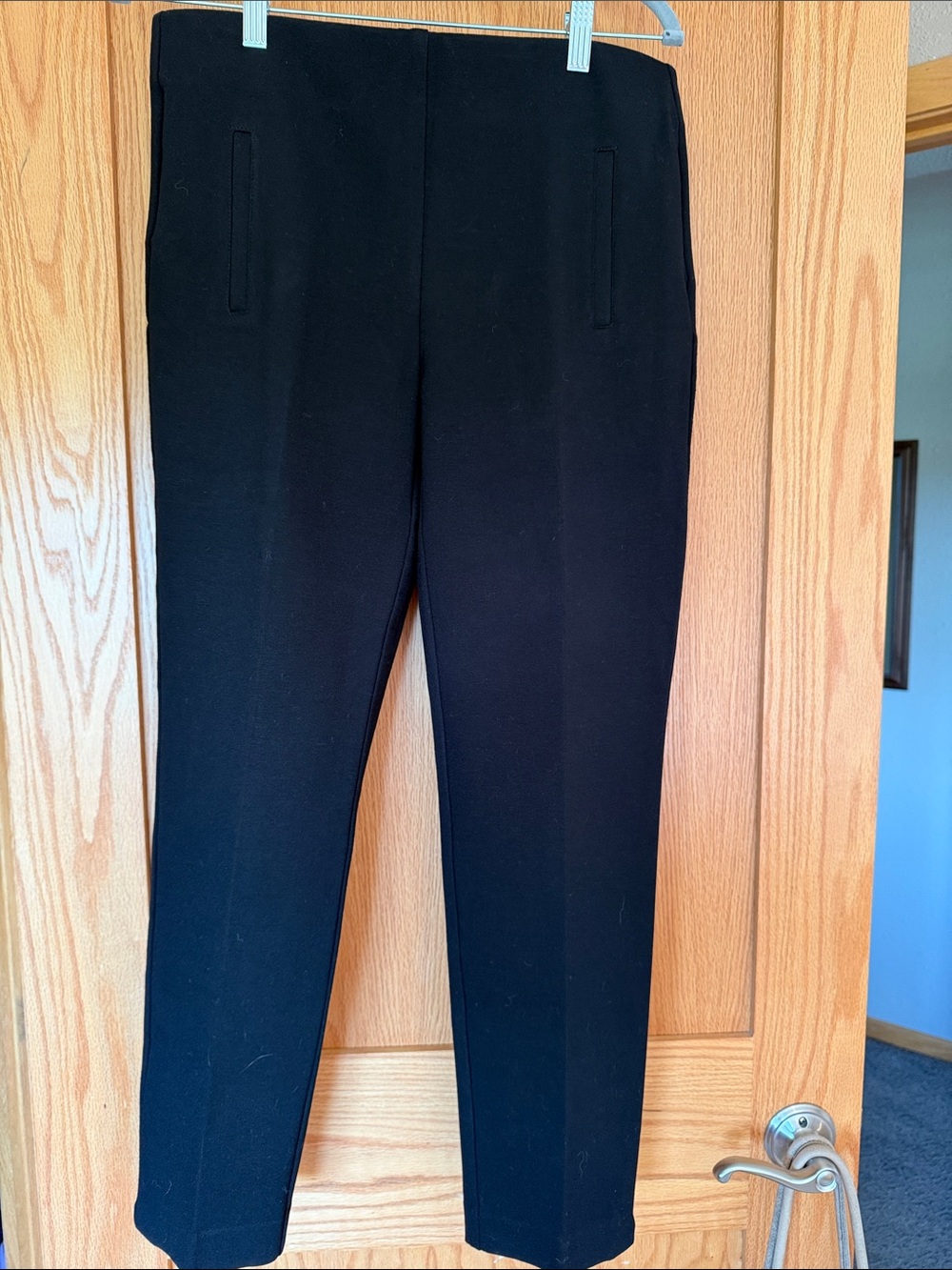 Chico's Black Cropped Slim Dress Pants